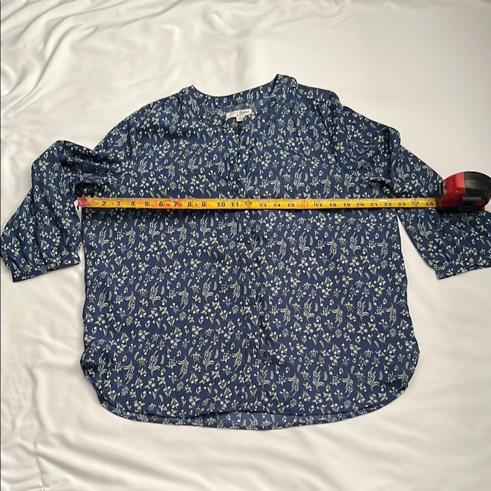 Jachs Girlfriend Floral Blue Blouse - Picture 3 of 10